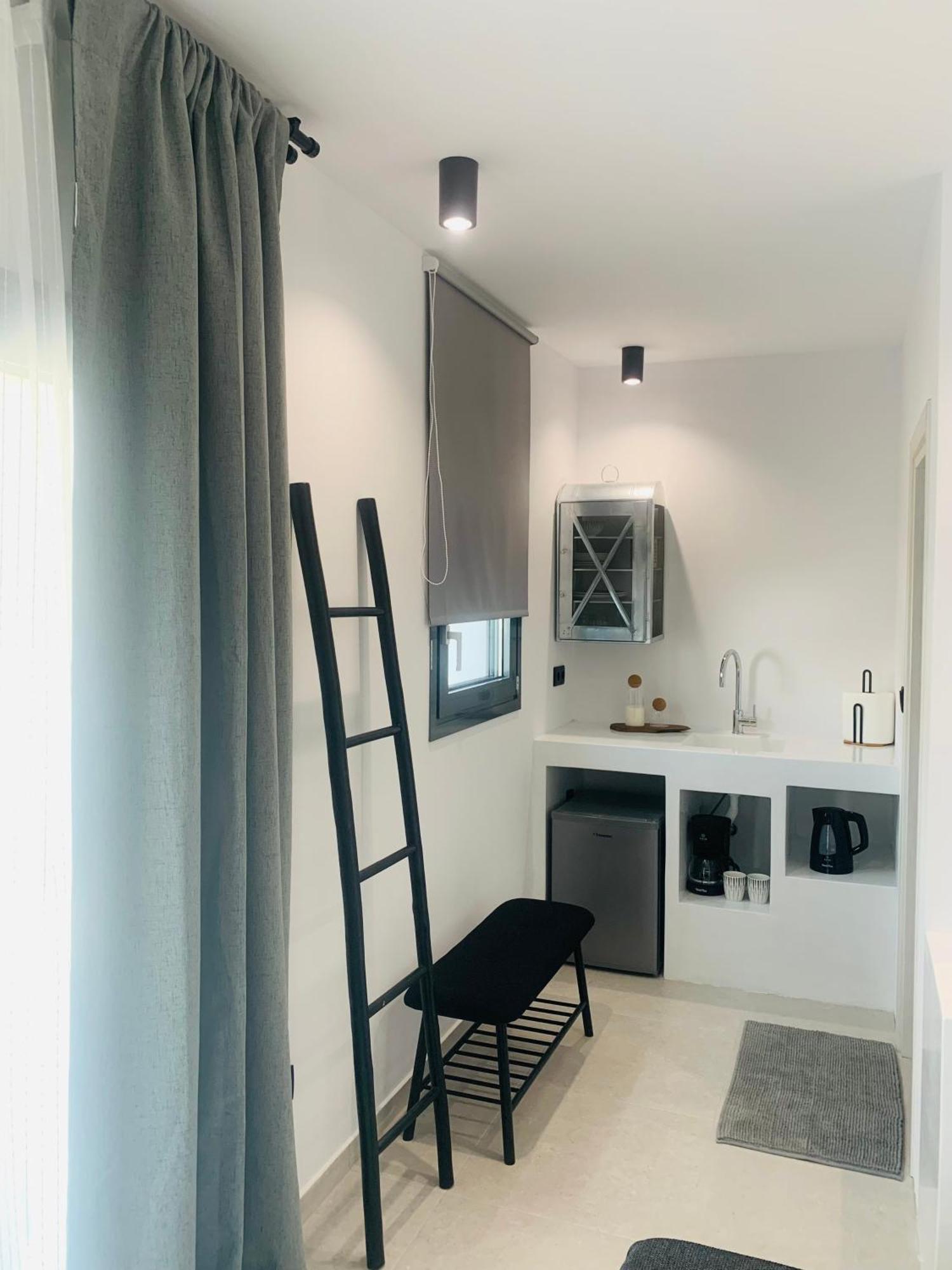 Mazi Stin Io Villa Chora  Buitenkant foto